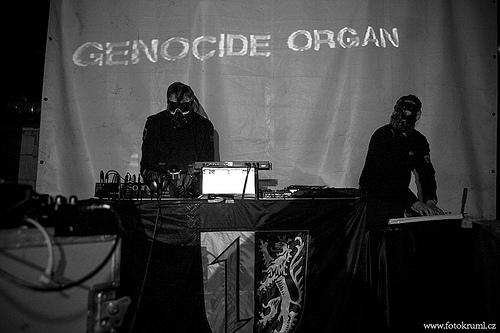 4538982814_c1c7018f9a