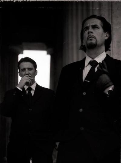 Von+Thronstahl+l_e05982000d004d3ebefc69746f74